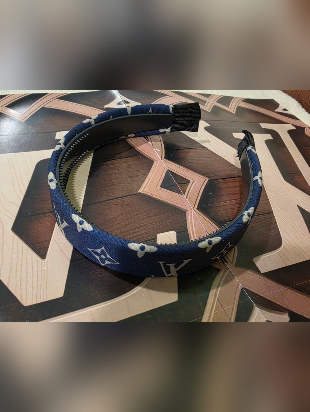 Designer Fashion Navy Monogram Headband LV - Picture 2 of 6